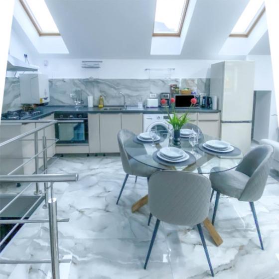 The Residence Of Silver Sky House Timişoara Buitenkant foto